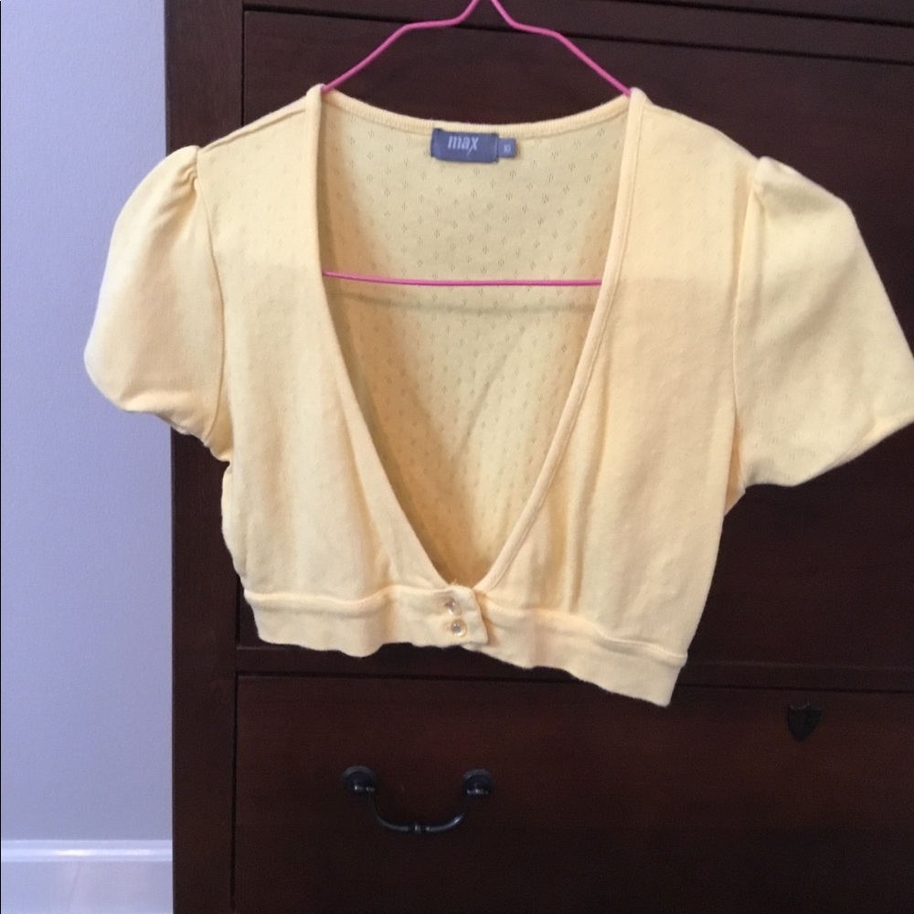 Short sleeves Shrug